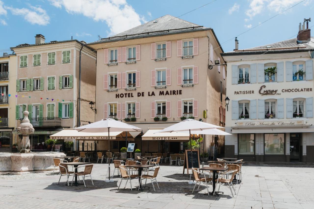 Logis - Hotel De La Mairie アンブラン エクステリア 写真